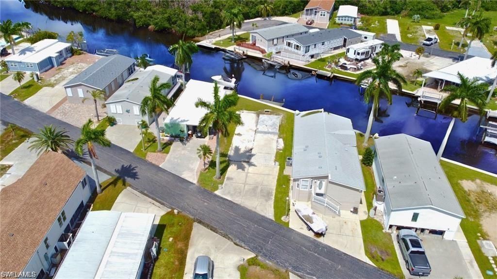 107 Blackbeard Way, Fort Myers Beach, FL 33931 Photo