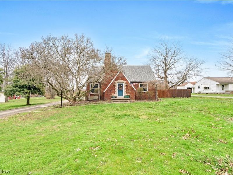 754 Fairfield Avenue , Columbiana, OH 44408 Photo 2