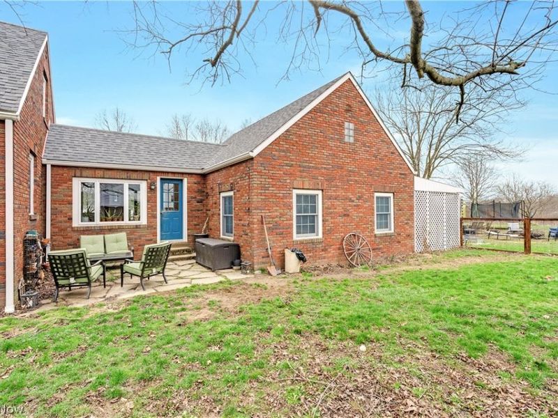 754 Fairfield Avenue , Columbiana, OH 44408 Photo 9