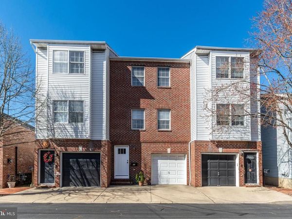 62 CHURCH STREET, LAMBERTVILLE, NJ 08530