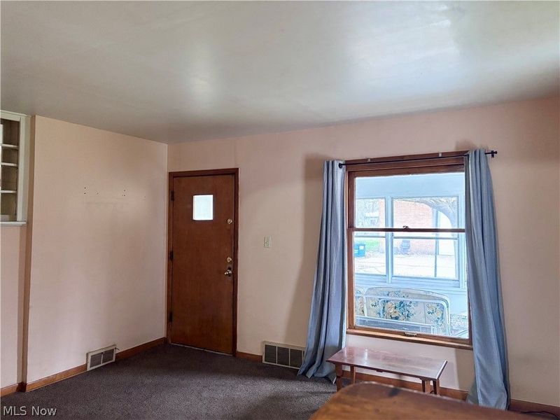 1211 California Avenue , Akron, OH 44314 Photo 4