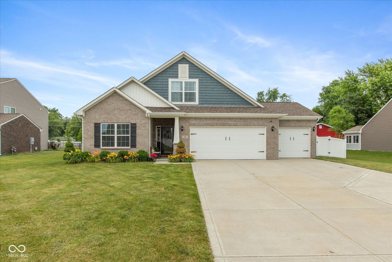 96 Mission Terrace Drive, Whiteland, IN 46184 Main Photo