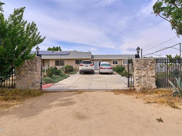 9494 Baker Road, Lucerne Valley, CA 92356