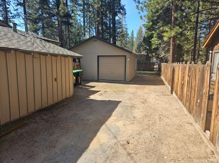 900 Patricia Lane, South Lake Tahoe, CA 96150 Photo