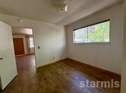 900 Patricia Lane, South Lake Tahoe, CA 96150 Photo