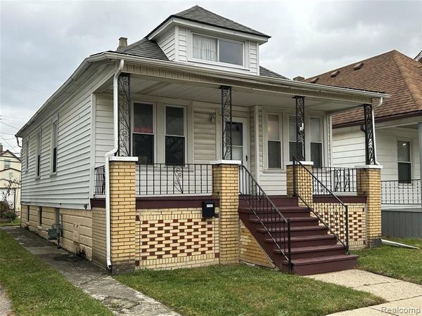 11592 Saint Aubin Street, Hamtramck, MI 48212