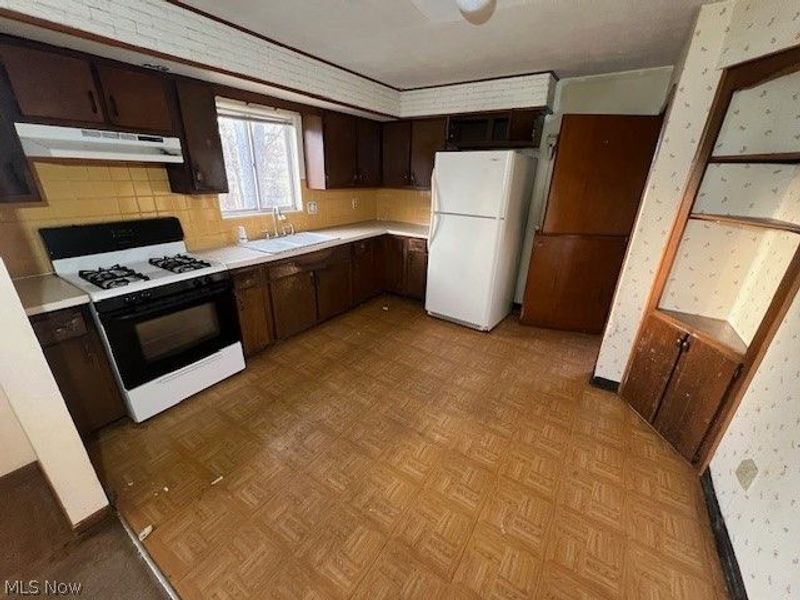 982 Hadcock Road , Brunswick, OH 44212 Photo 5