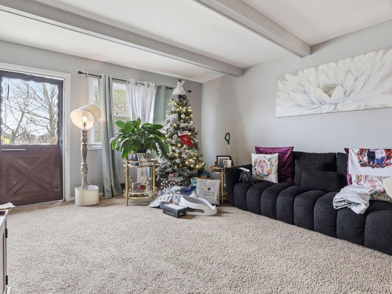 4909-4911 Karl Road , Columbus, OH 43229 Photo 12