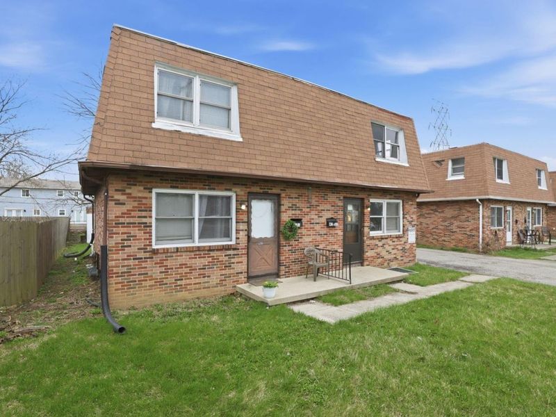 4909-4911 Karl Road , Columbus, OH 43229 Photo 2