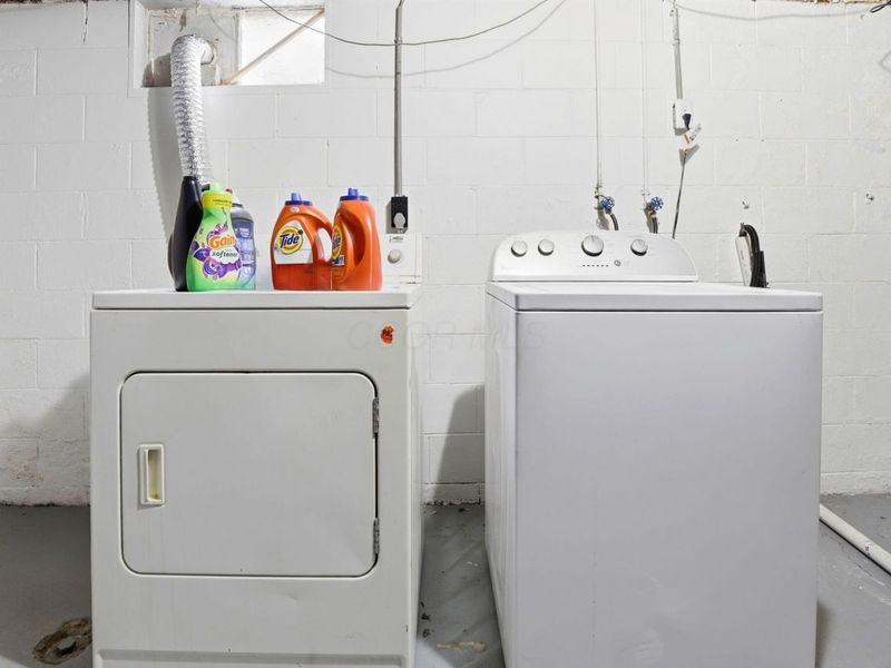 4909-4911 Karl Road , Columbus, OH 43229 Photo 29