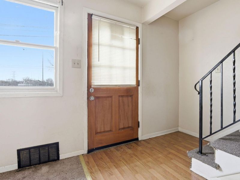 4909-4911 Karl Road , Columbus, OH 43229 Photo 30