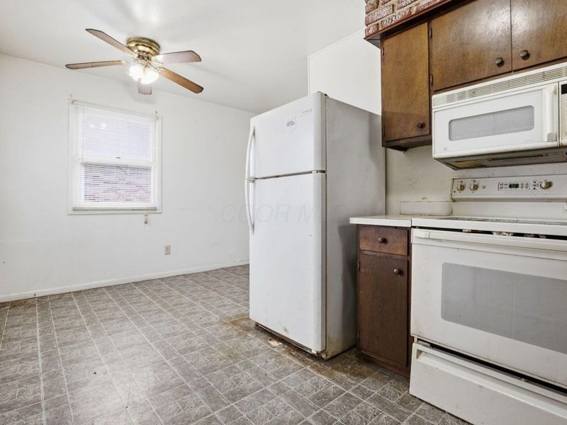 4909-4911 Karl Road , Columbus, OH 43229 Photo 36