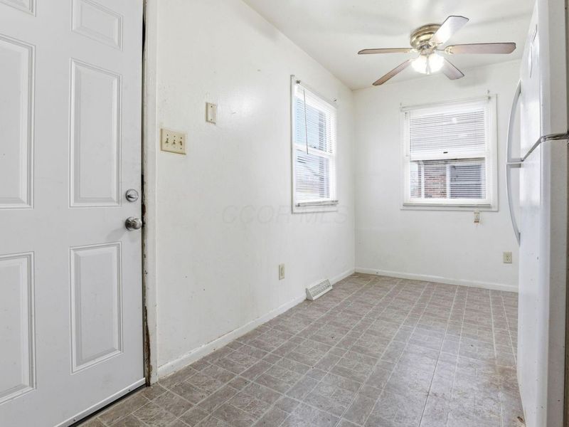 4909-4911 Karl Road , Columbus, OH 43229 Photo 37