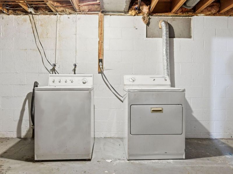 4909-4911 Karl Road , Columbus, OH 43229 Photo 50