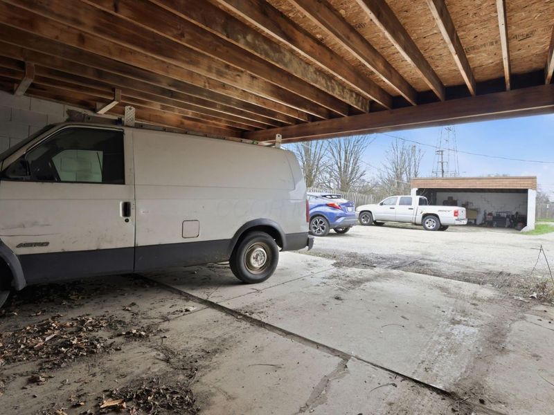 4909-4911 Karl Road , Columbus, OH 43229 Photo 9