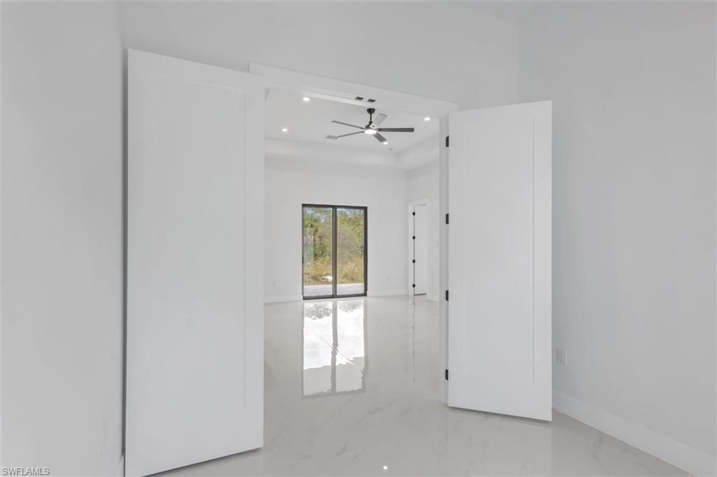 6186 Everglades Blvd N, Naples, FL 34120 Photo