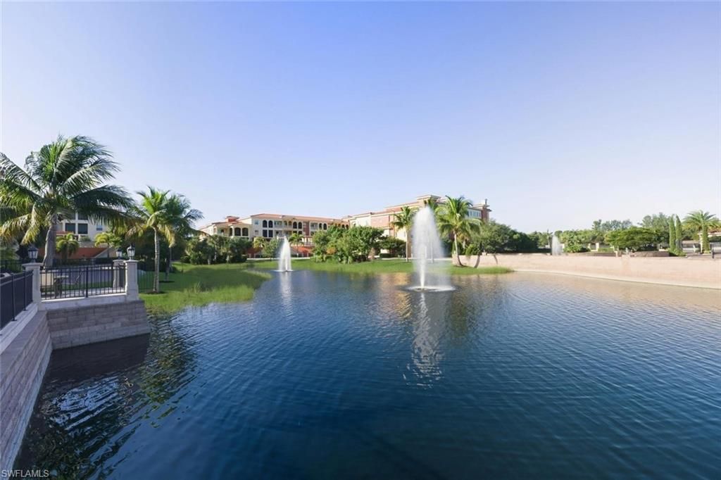 21490 Strada Nuova Cir, Unit 201, Estero, FL 33928 Photo