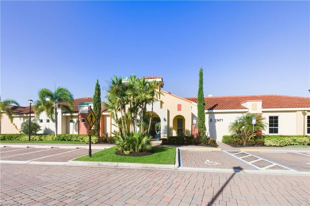 21490 Strada Nuova Cir, Unit 201, Estero, FL 33928 Photo