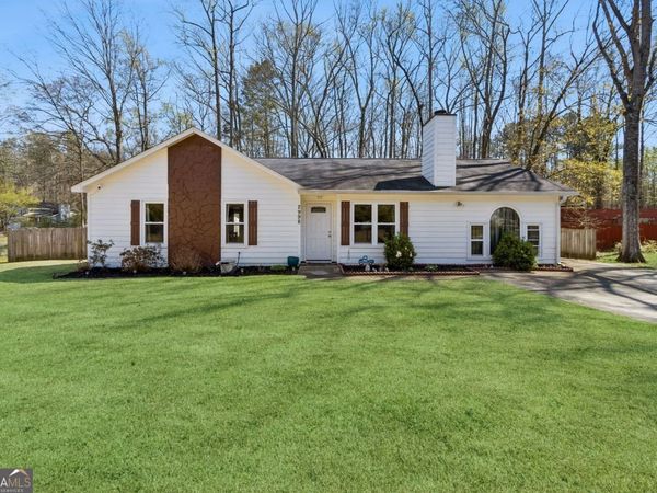 2998 Valley View Circle, Powder Springs, GA 30127