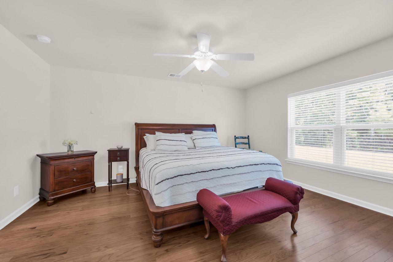 1318 Golden Valley Pl. Photo 12