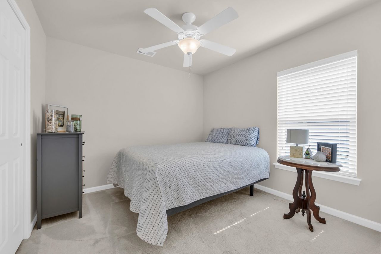 1318 Golden Valley Pl. Photo 18