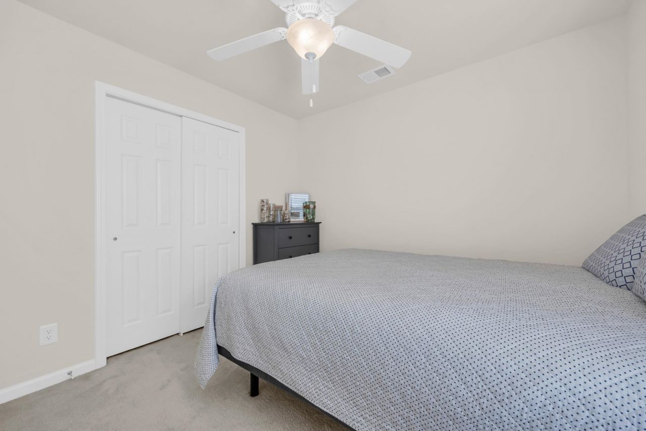 1318 Golden Valley Pl. Photo 19