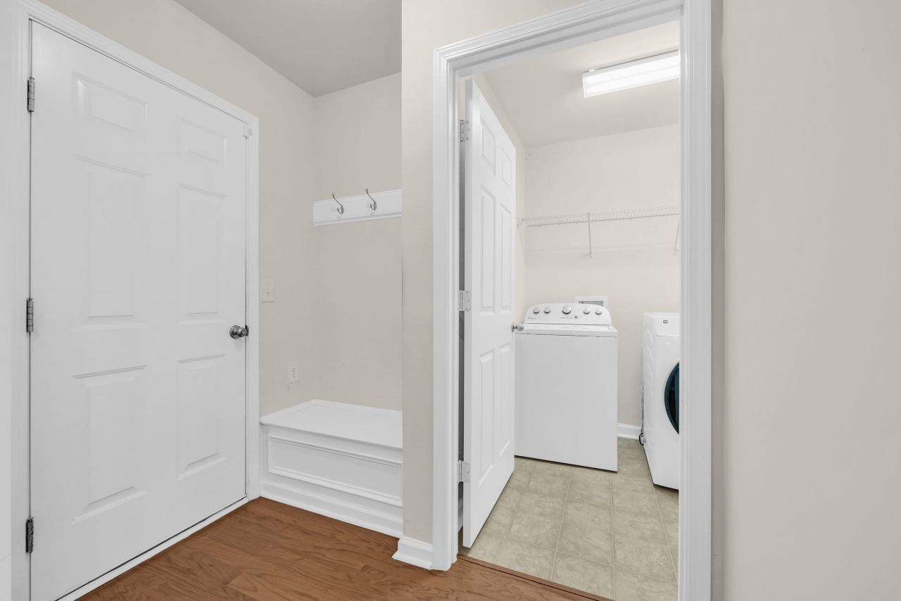 1318 Golden Valley Pl. Photo 22