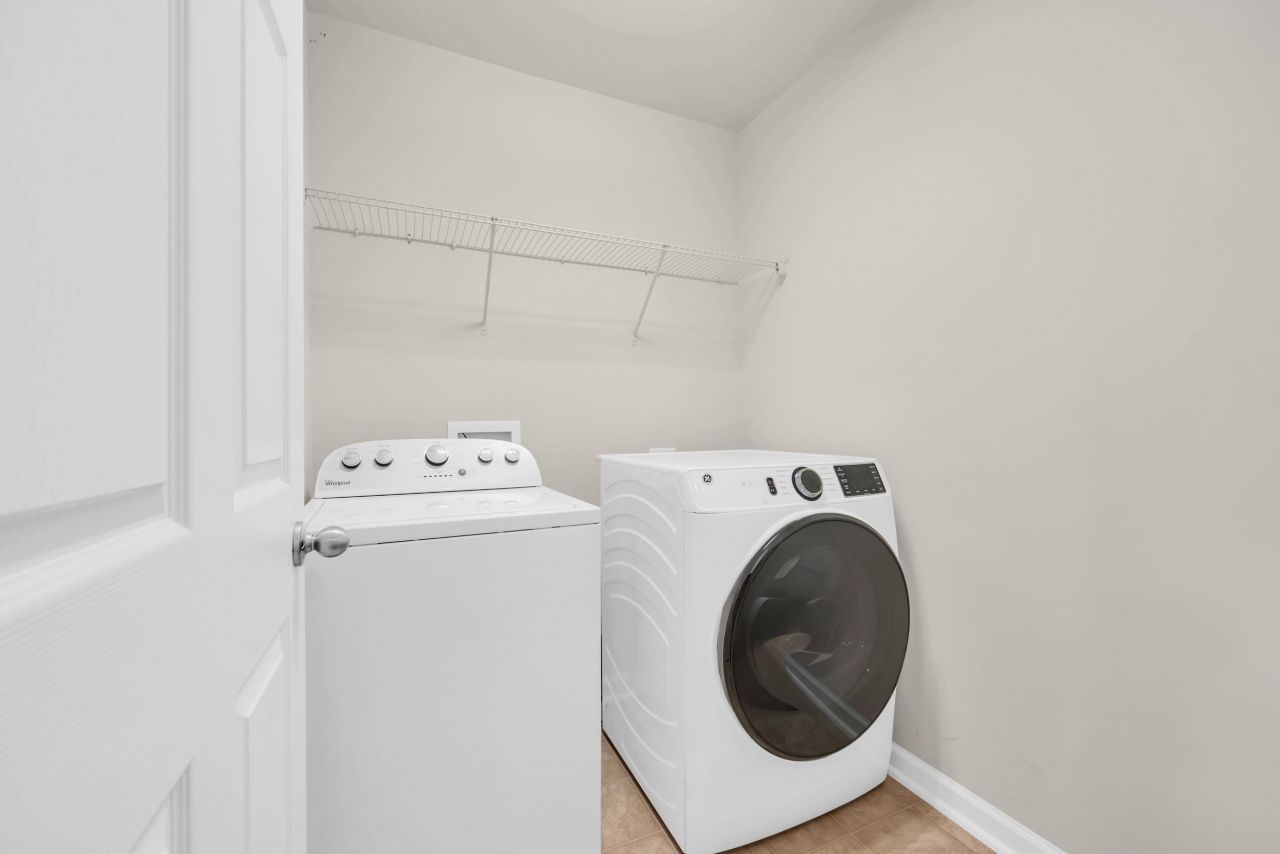 1318 Golden Valley Pl. Photo 23