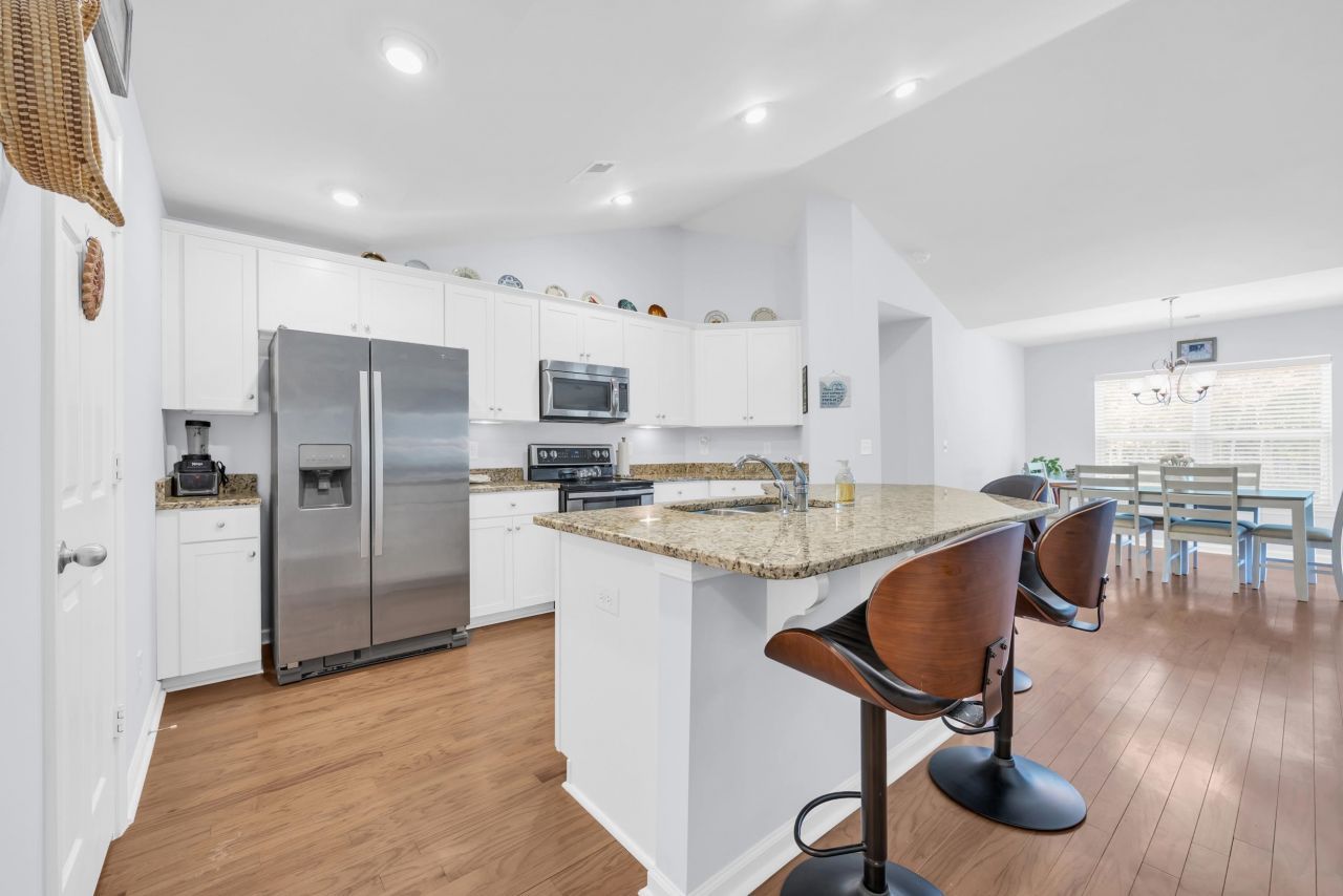 1318 Golden Valley Pl. Photo 8