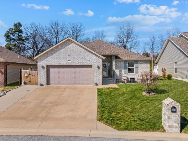 217 Redwine Avenue , Branson, MO 65616