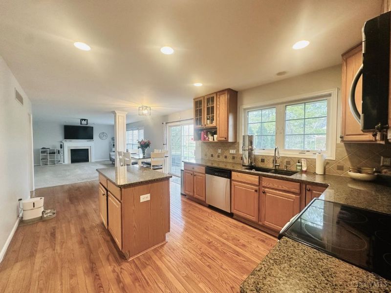 886 Augusta Boulevard, Miami Twp, OH 45140 Photo 10