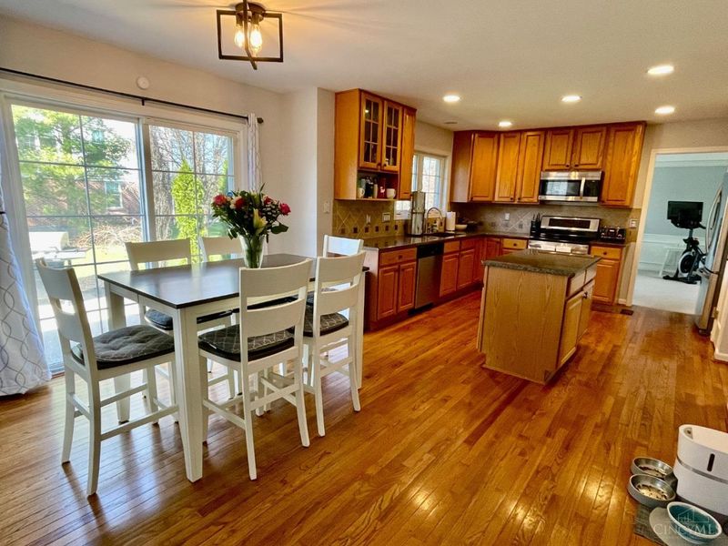 886 Augusta Boulevard, Miami Twp, OH 45140 Photo 11