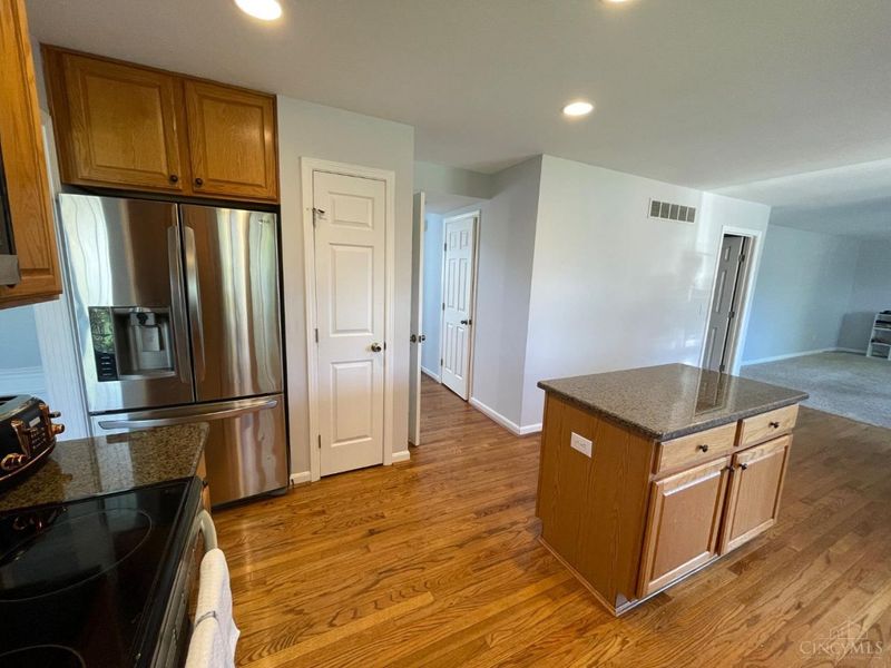 886 Augusta Boulevard, Miami Twp, OH 45140 Photo 13