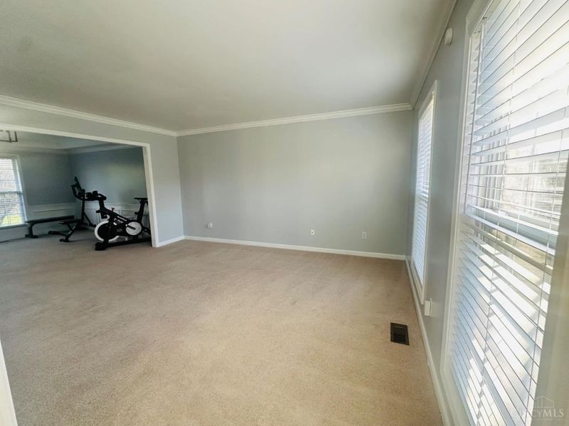 886 Augusta Boulevard, Miami Twp, OH 45140 Photo 7