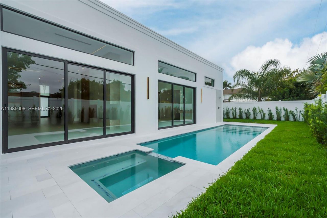 2755 NE 31st Ct , Lighthouse Point, FL 33064 Photo