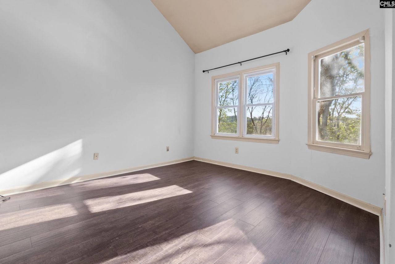 1850 Atlantic Drive Photo 19