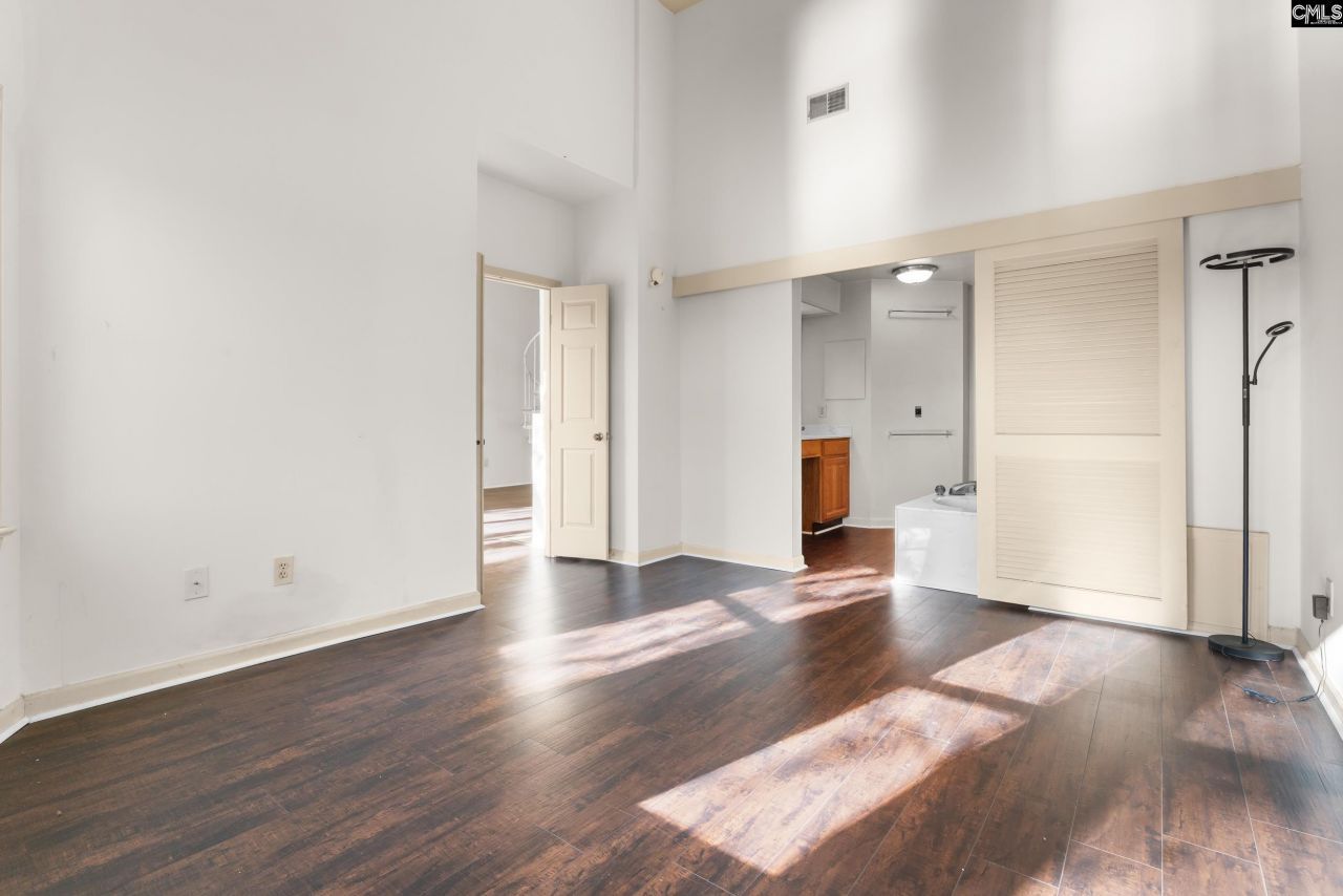 1850 Atlantic Drive Photo 20