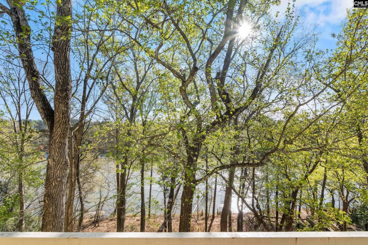 1850 Atlantic Drive Photo 38