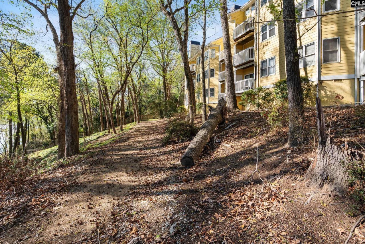 1850 Atlantic Drive Photo 42