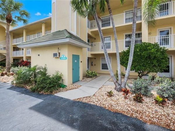15495 Cedarwood LN , Unit 204, NAPLES, FL 34110