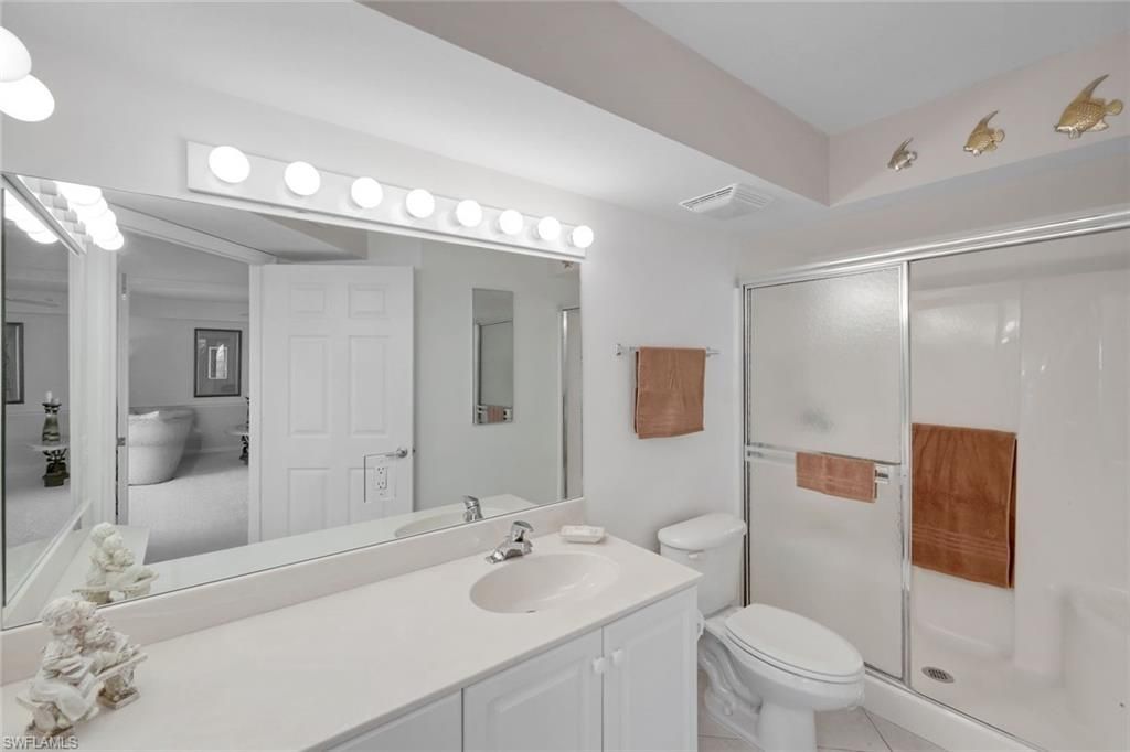 15495 Cedarwood Ln, Unit 204, Naples, FL 34110 Photo