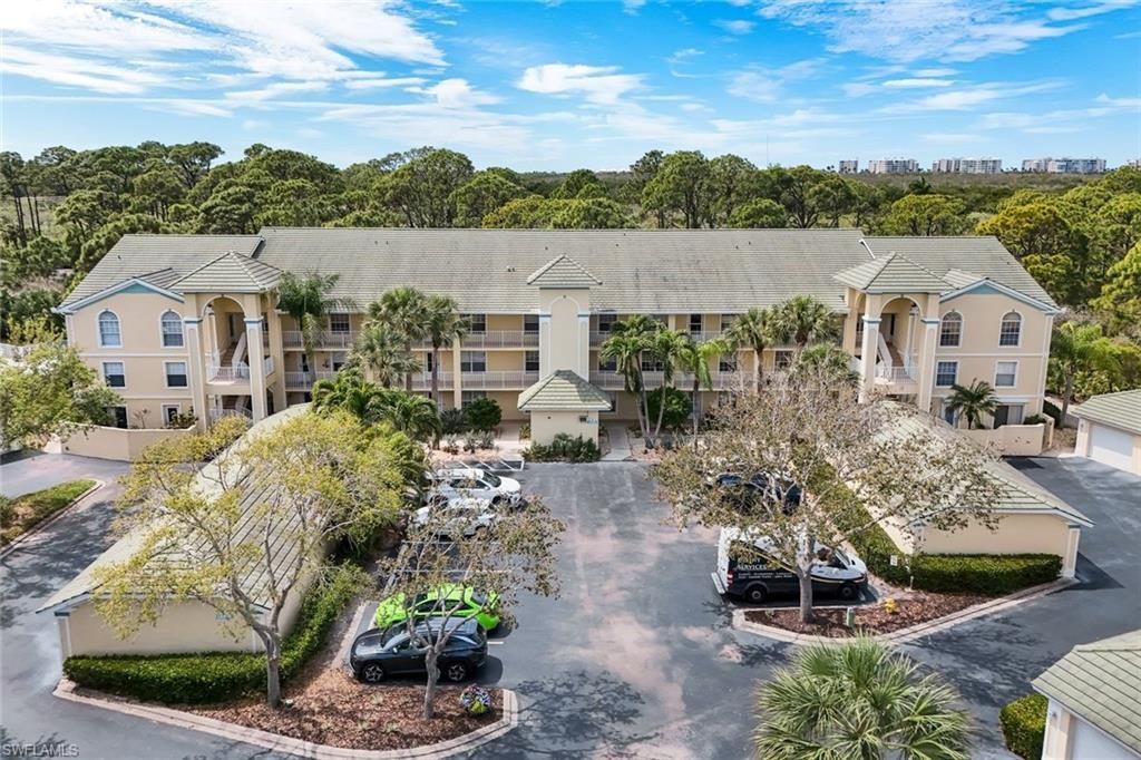15495 Cedarwood Ln, Unit 204, Naples, FL 34110 Photo
