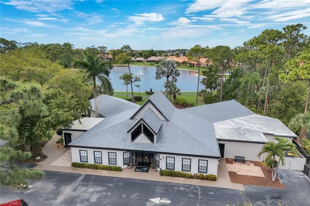 15495 Cedarwood Ln, Unit 204, Naples, FL 34110 Photo