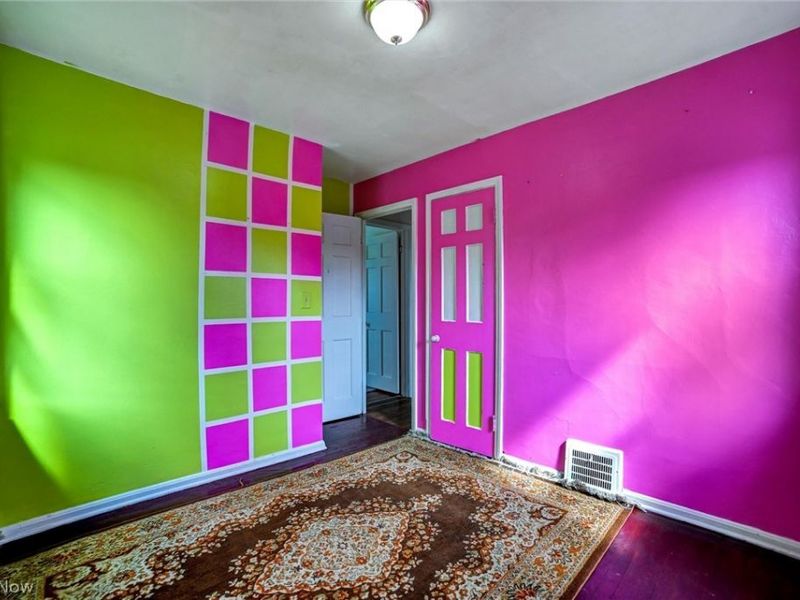 7615 Kenilworth Avenue , Parma, OH 44129 Photo 16