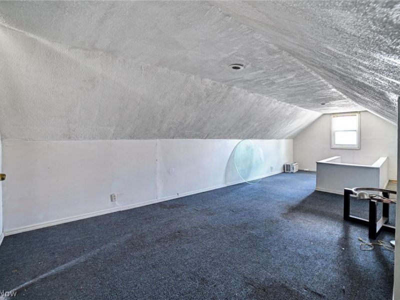 7615 Kenilworth Avenue , Parma, OH 44129 Photo 20