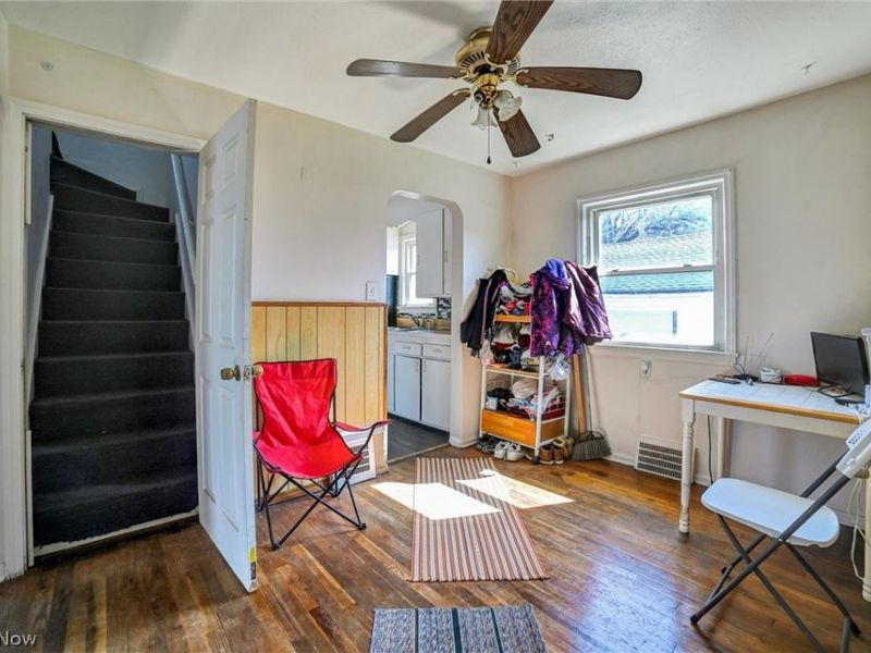 7615 Kenilworth Avenue , Parma, OH 44129 Photo 3