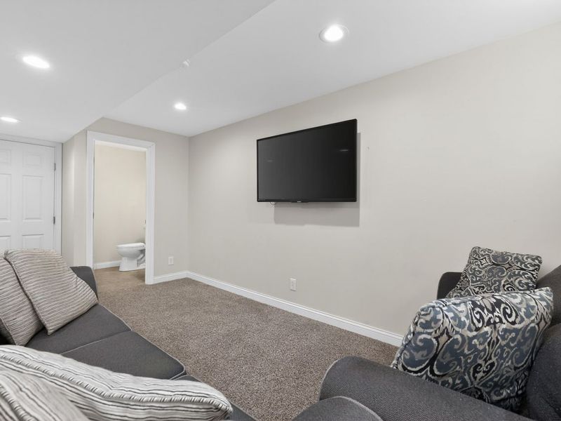 411 Sunnybrook Drive, Florence, KY 41042 Photo 32