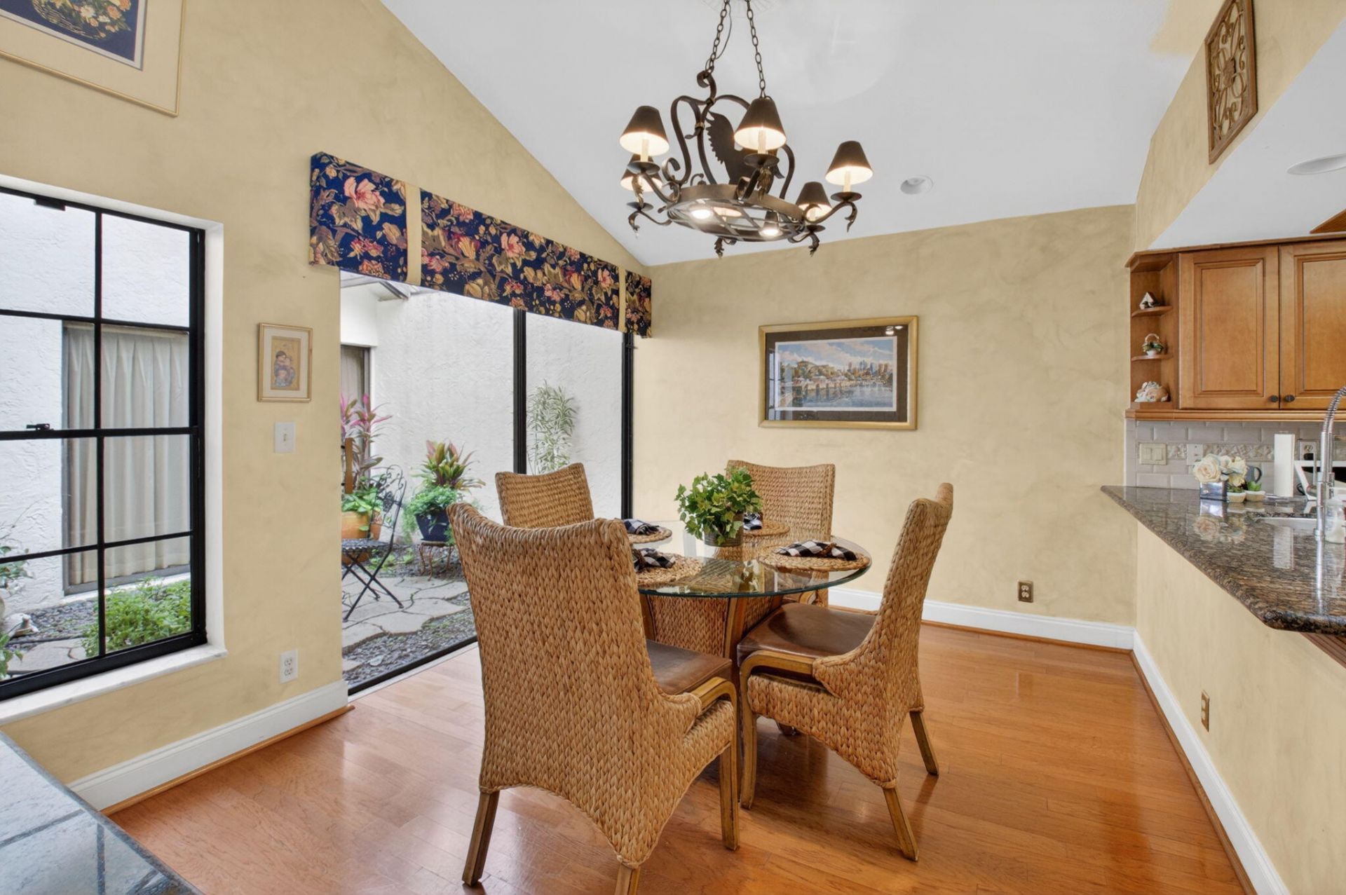 21700 Club Villa Terrace, Boca Raton, FL 33433 Photo