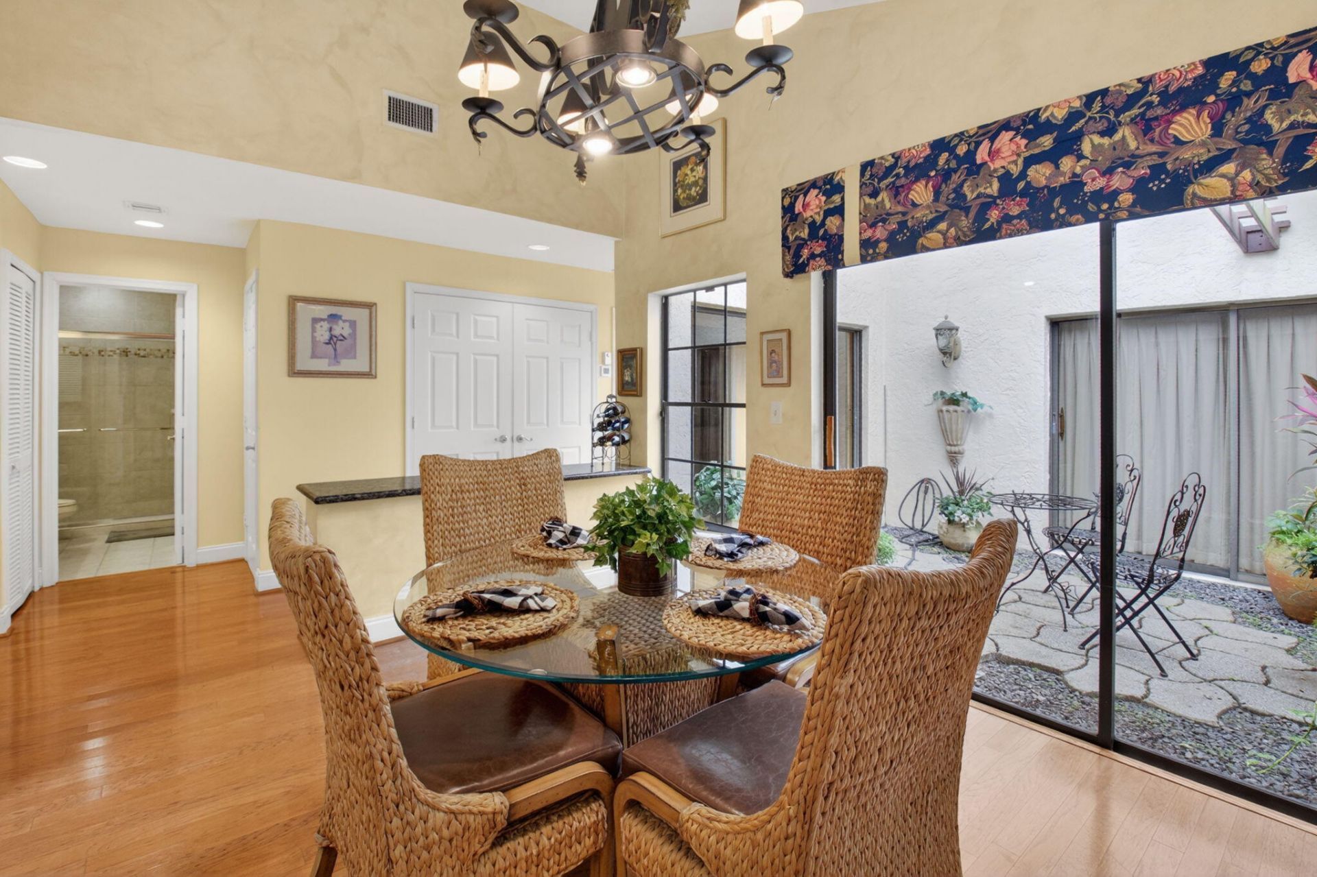 21700 Club Villa Terrace, Boca Raton, FL 33433 Photo