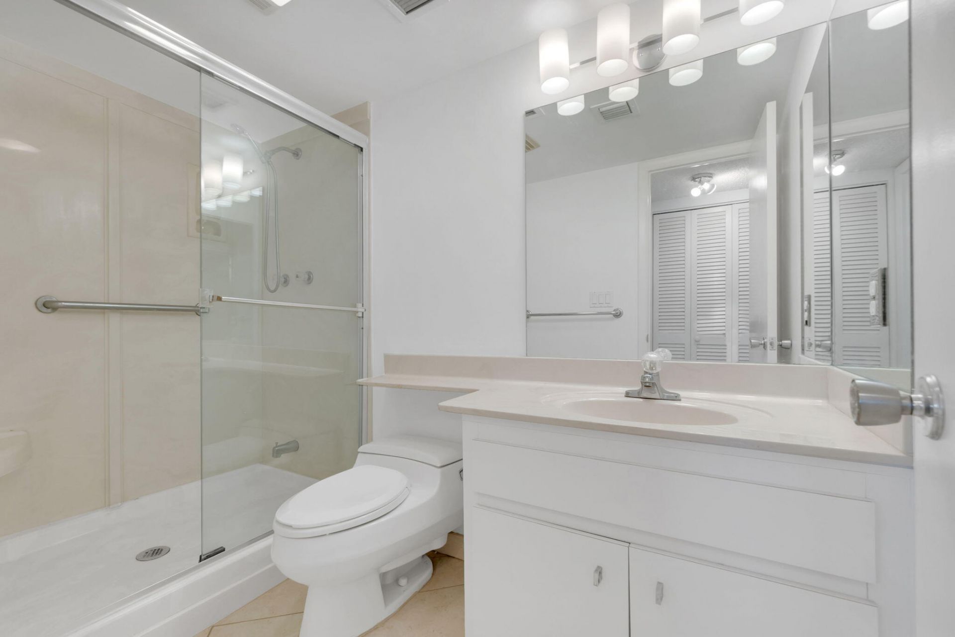 750 N Ocean Boulevard, Unit Apt 604, Pompano Beach, FL 33062 Photo